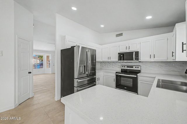 6625 W YUMA Street, Phoenix, AZ 85043