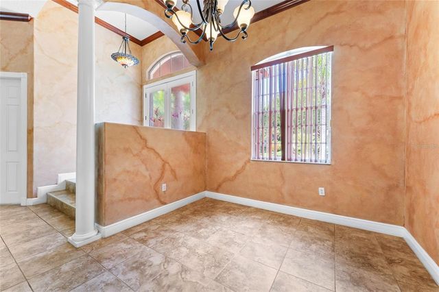 614 VINTAGE WAY, Brandon, FL 33511