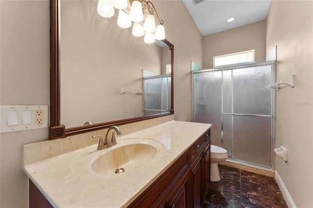 614 VINTAGE WAY, Brandon, FL 33511