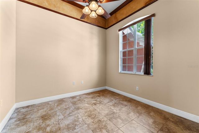 614 VINTAGE WAY, Brandon, FL 33511