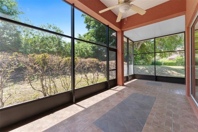 614 VINTAGE WAY, Brandon, FL 33511