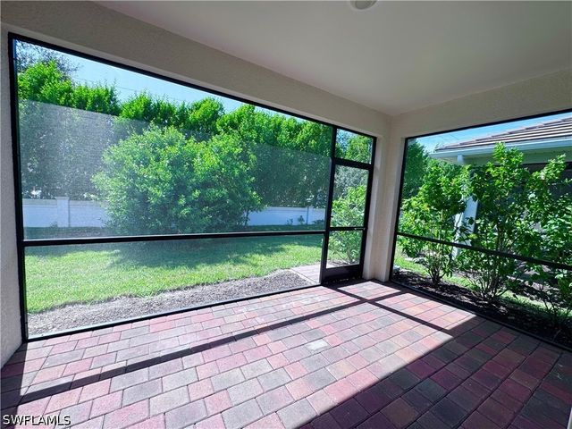 1073 Tranquil Brook DR, Naples, FL 34114