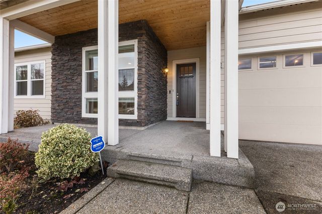 2502 12th Street Pl SW, Puyallup, WA 98373