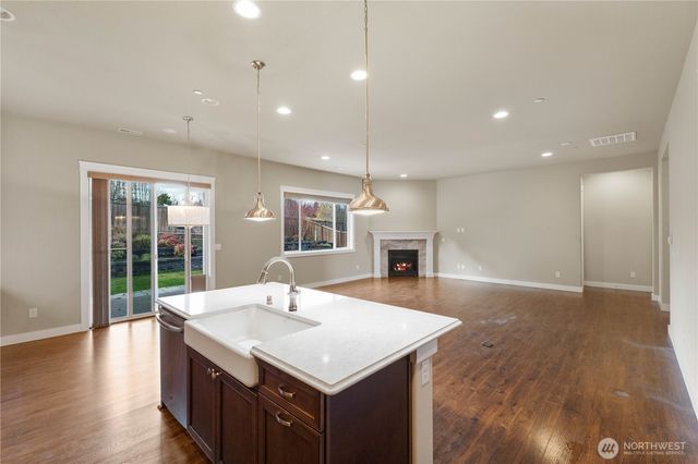 2502 12th Street Pl SW, Puyallup, WA 98373