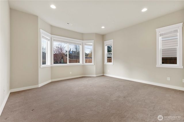 2502 12th Street Pl SW, Puyallup, WA 98373