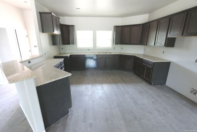 142 Timber Place, La Vernia, TX 78121