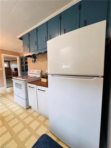 2556 Westfield Road, Mount Airy, NC 27030