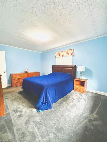 2556 Westfield Road, Mount Airy, NC 27030