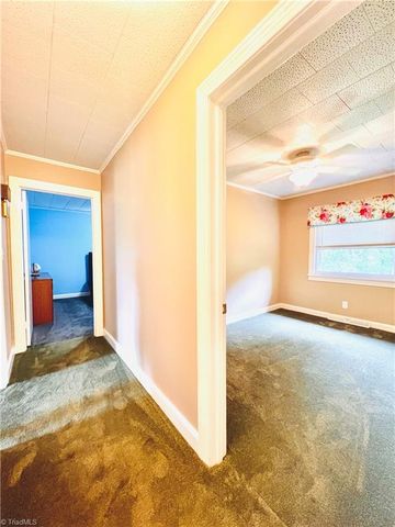 2556 Westfield Road, Mount Airy, NC 27030