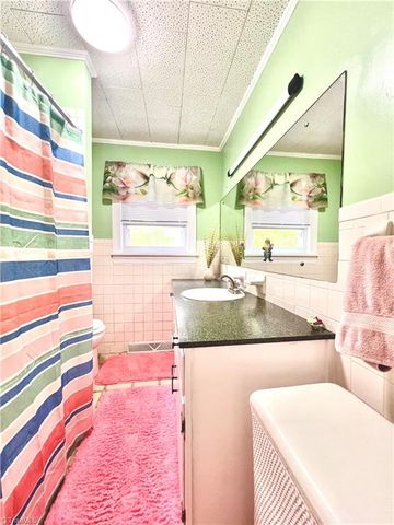 2556 Westfield Road, Mount Airy, NC 27030