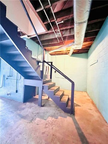 2556 Westfield Road, Mount Airy, NC 27030
