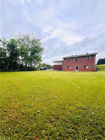 2556 Westfield Road, Mount Airy, NC 27030