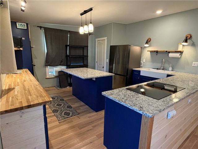 707 S Spring Street, Walhalla, SC 29691