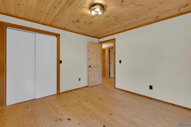 1162 County Road 648, Mentone, AL 35984