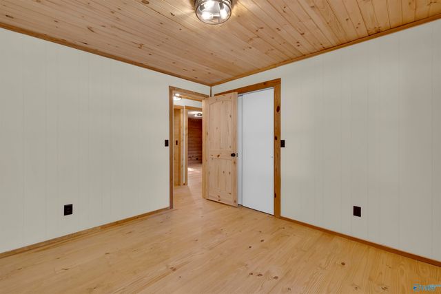 1162 County Road 648, Mentone, AL 35984