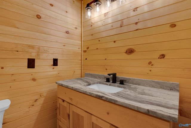 1162 County Road 648, Mentone, AL 35984