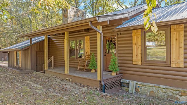 1162 County Road 648, Mentone, AL 35984