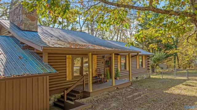1162 County Road 648, Mentone, AL 35984