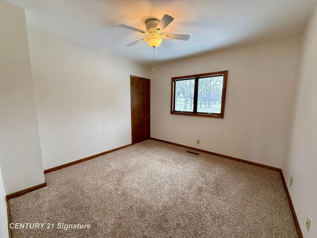 217 Schust Road, Saginaw, MI 48604