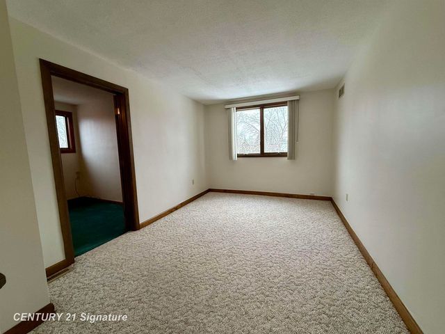 217 Schust Road, Saginaw, MI 48604