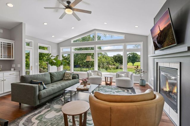 8201 Westwood Hills Curve, Saint Louis Park, MN 55426