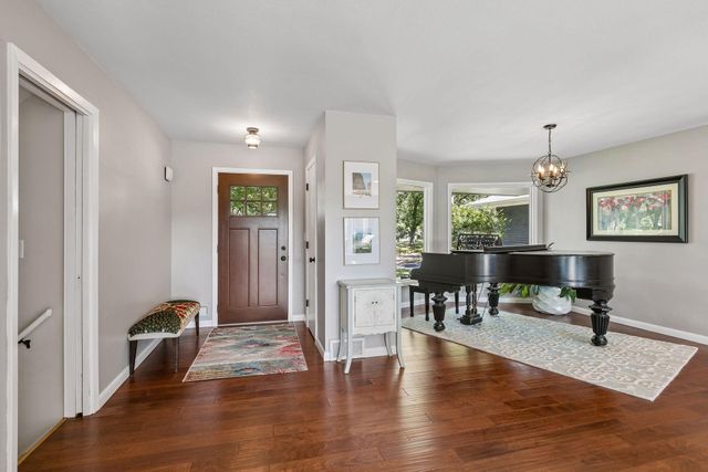 8201 Westwood Hills Curve, Saint Louis Park, MN 55426