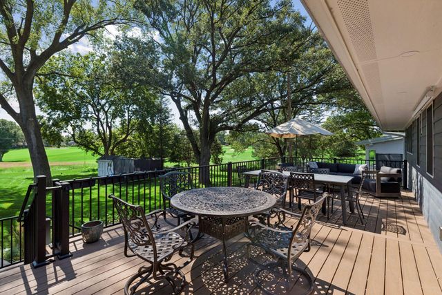 8201 Westwood Hills Curve, Saint Louis Park, MN 55426