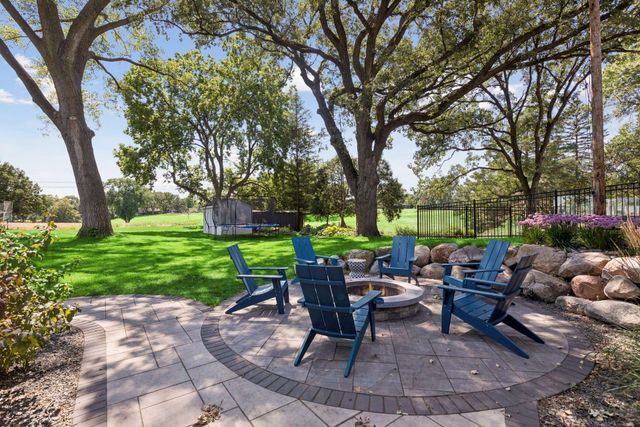 8201 Westwood Hills Curve, Saint Louis Park, MN 55426