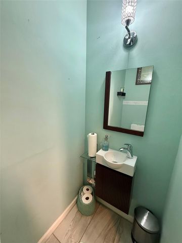 6000 Reims Road 3010, Houston, TX 77036