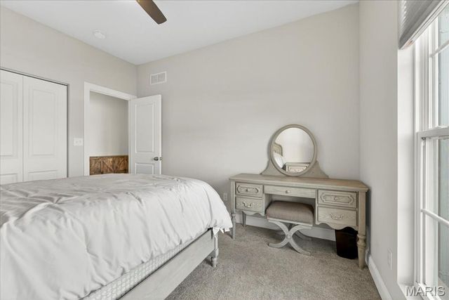 2002 Wyndgate Meadows Drive, Lake St Louis, MO 63367