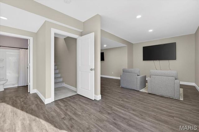 2002 Wyndgate Meadows Drive, Lake St Louis, MO 63367