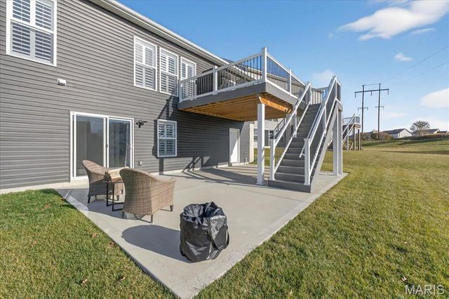 2002 Wyndgate Meadows Drive, Lake St Louis, MO 63367