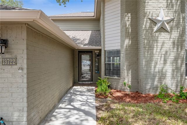 13722 Steamboat, Corpus Christi, TX 78410