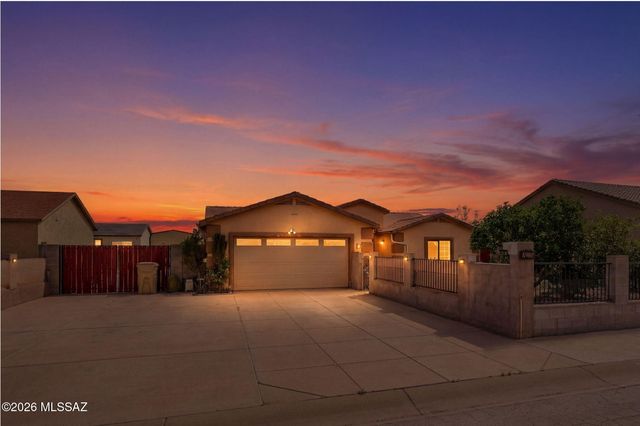 12383 W Jenero Drive, Arizona City, AZ 85123