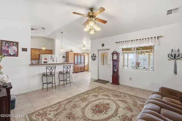 12383 W Jenero Drive, Arizona City, AZ 85123