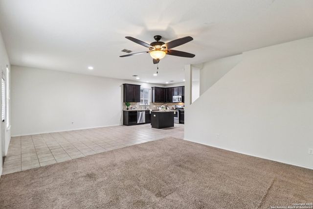 15918 Silver Rose, Selma, TX 78154