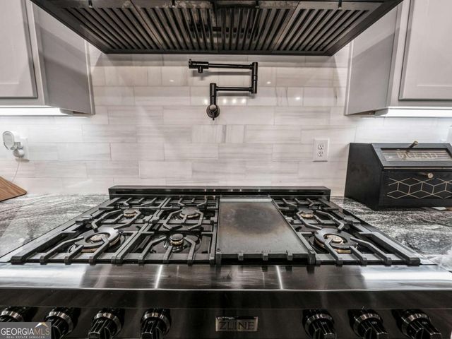 4070 Silverstone Drive, Braselton, GA 30517