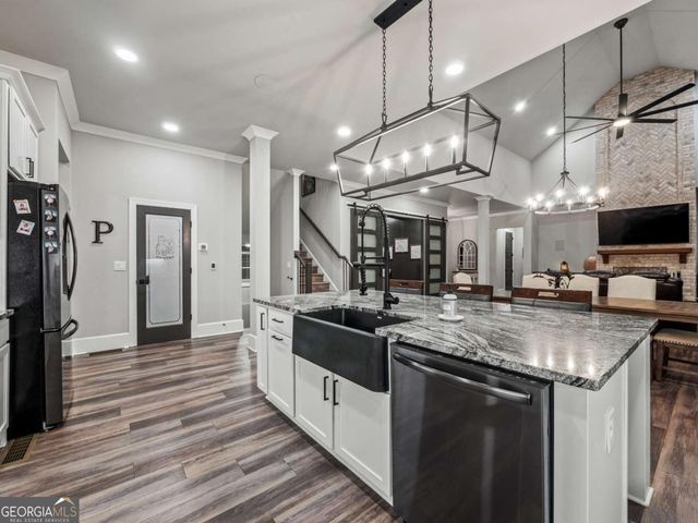 4070 Silverstone Drive, Braselton, GA 30517