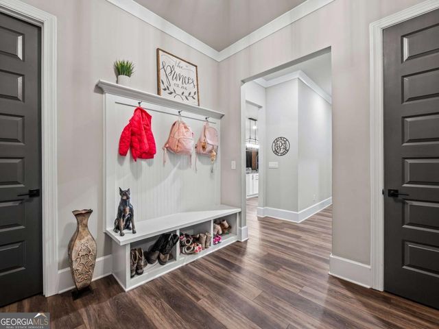 4070 Silverstone Drive, Braselton, GA 30517