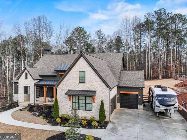 4070 Silverstone Drive, Braselton, GA 30517