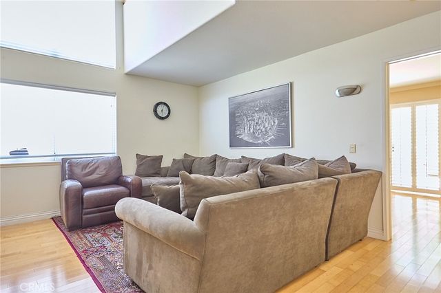 11244 Sierra Pass Place, Chatsworth, CA 91311