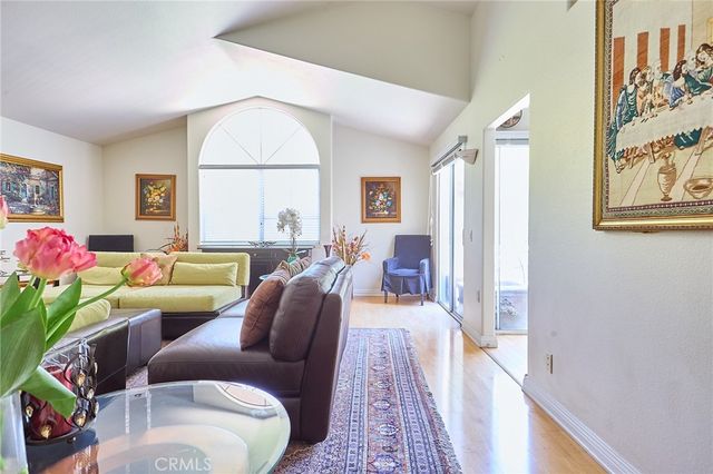 11244 Sierra Pass Place, Chatsworth, CA 91311