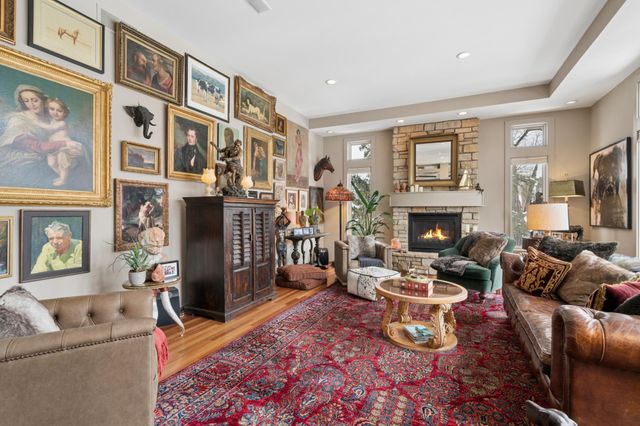 2864 Irving Avenue S, Minneapolis, MN 55408