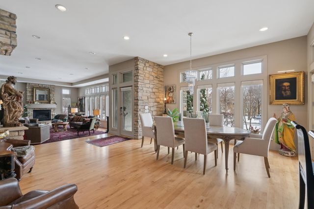 2864 Irving Avenue S, Minneapolis, MN 55408