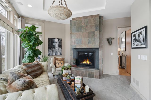 2864 Irving Avenue S, Minneapolis, MN 55408