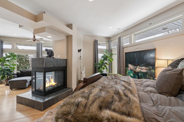 2864 Irving Avenue S, Minneapolis, MN 55408