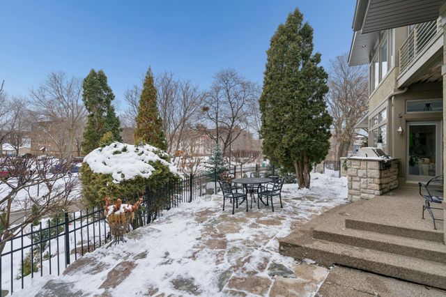 2864 Irving Avenue S, Minneapolis, MN 55408