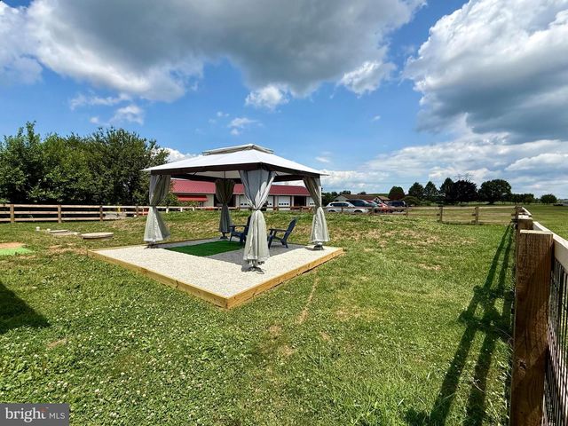 2245 MOSELEM SPRINGS ROAD, Fleetwood, PA 19522