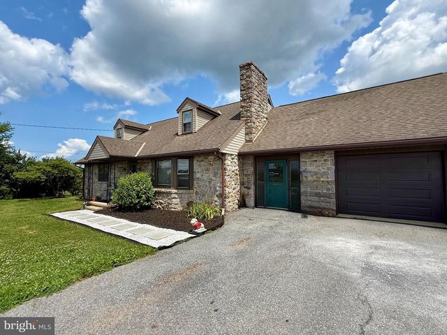 2245 MOSELEM SPRINGS ROAD, Fleetwood, PA 19522
