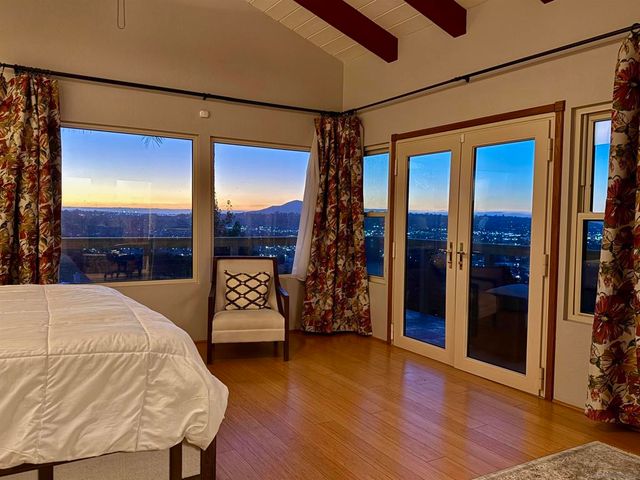 5346 Grandridge Rd, El Cajon, CA 92020